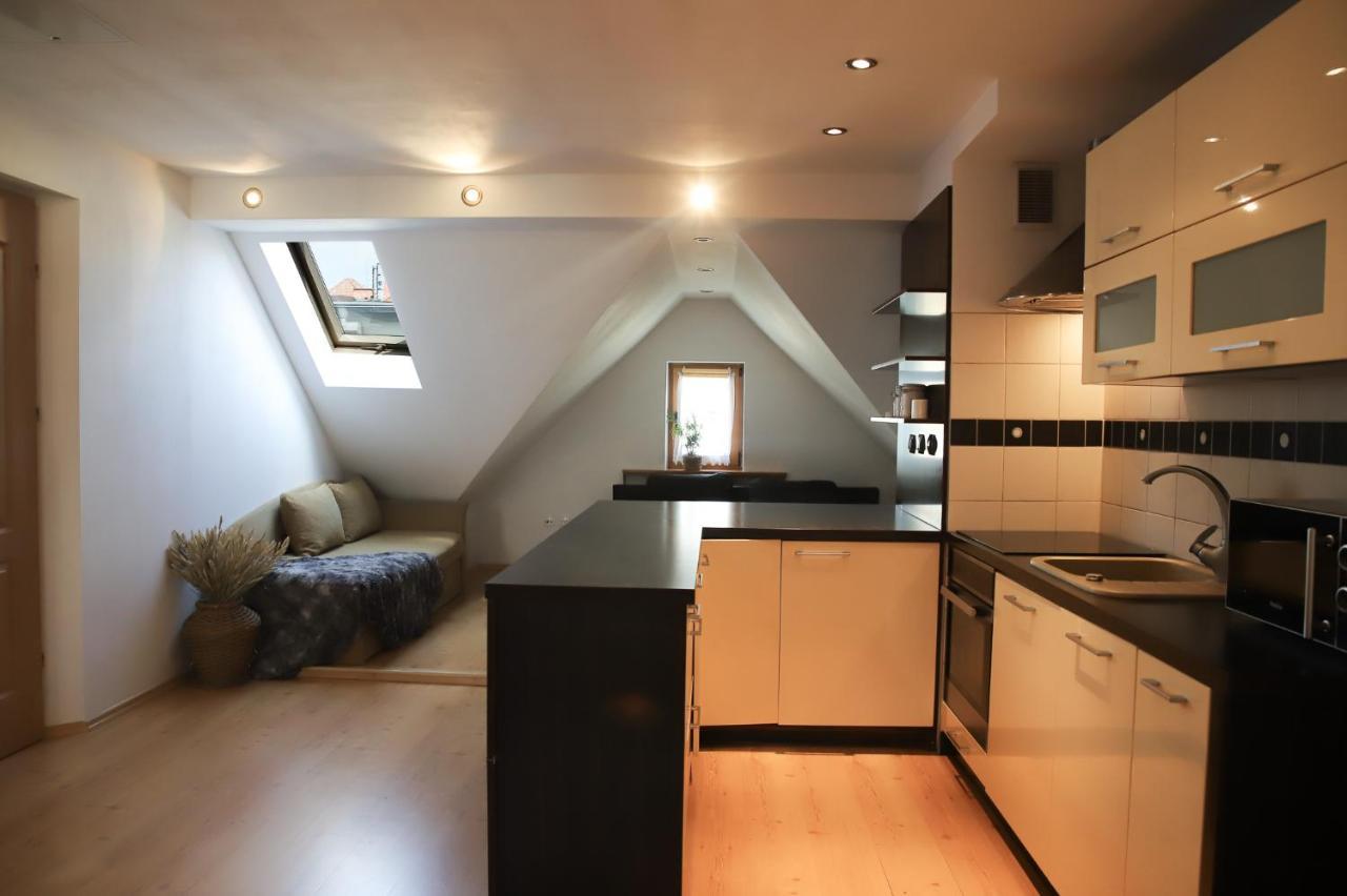 Lovely Apartment In City Center Of Jelenia Gora. Eksteriør bilde